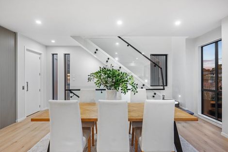 Photo of property in 13b Dominion Street, Takapuna, Auckland, 0622