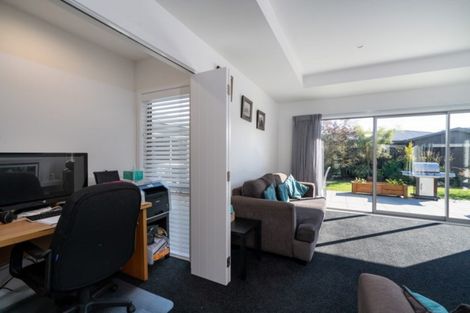 Photo of property in 15 The Pheasant Tail, Nukuhau, Taupo, 3330