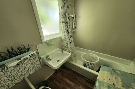 Photo of property in 4b Truman Road, Bryndwr, Christchurch, 8053