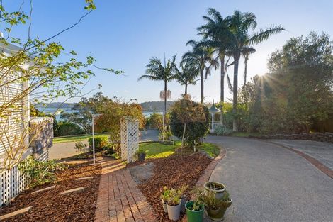 Photo of property in 819 Whangaparaoa Road, Manly, Whangaparaoa, 0930