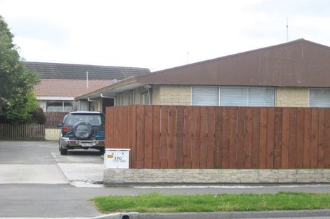 Photo of property in 1/170 Sawyers Arms Road, Bishopdale, Christchurch, 8053