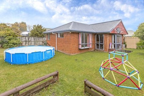 Photo of property in 25 Seascape Gardens, Bromley, Christchurch, 8062