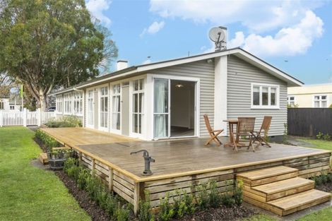 Photo of property in 190 High Street South, Carterton, 5713