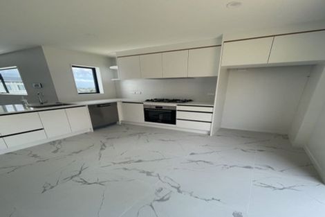 Photo of property in 4 Papauma Place, Papakura, 2110