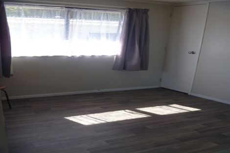 Photo of property in 2/59 Fernaig Street, Papakura, 2110