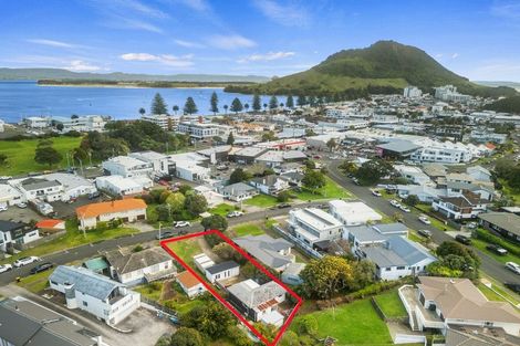 Photo of property in 5 Pitau Road, Mount Maunganui, 3116