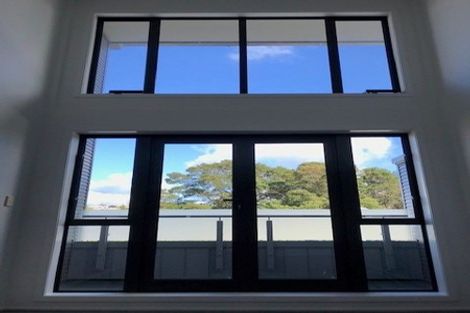 Photo of property in 9b/30 Westward Ho, Glen Eden, Auckland, 0602