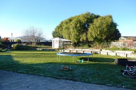 Photo of property in 9 Mersey Street, South Hill, Oamaru, 9400