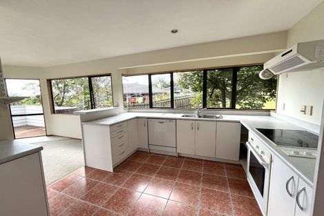 Photo of property in 6/96 William Bayes Place, Red Beach, 0932