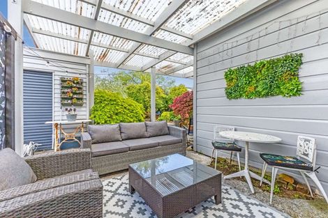 Photo of property in 21 Portia Street, Stratford, 4332