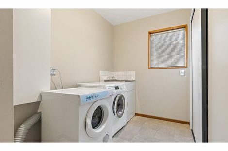 Photo of property in 37 Broadhaven Avenue, Parklands, Christchurch, 8083