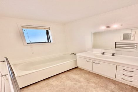 Photo of property in 784 Hawkins Road, Marshland, Christchurch, 8051