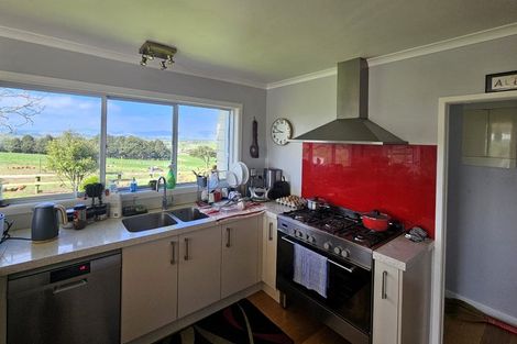 Photo of property in 41 Rasmussen Road, Aka Aka, Waiuku, 2682