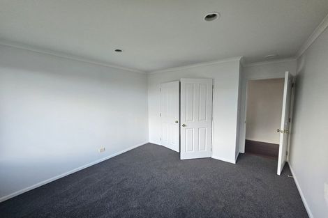 Photo of property in 2 Etwall Court, Dannemora, Auckland, 2016