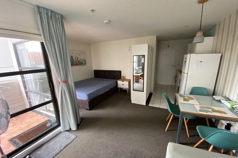 Photo of property in Oakwood Hall Apartments, 6b/81 Wakefield Street, Auckland Central, Auckland, 1010