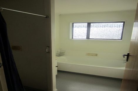 Photo of property in 3 Tawa Street, Tawa, Wellington, 5028