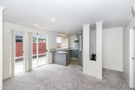 Photo of property in 32 Parkside Drive, Huntington, Hamilton, 3210