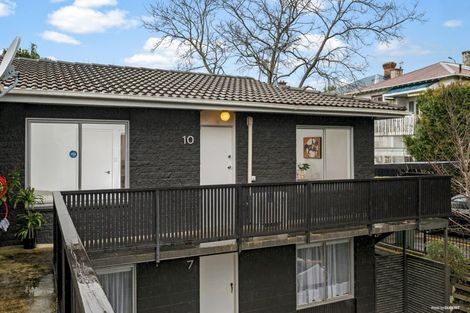 Photo of property in 9b Mander Place, Bucklands Beach, Auckland, 2012