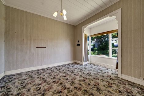 Photo of property in 67 Govett Avenue, Frankleigh Park, New Plymouth, 4310