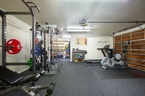 Photo of property in 407 Grays Road, Pauatahanui, Porirua, 5381