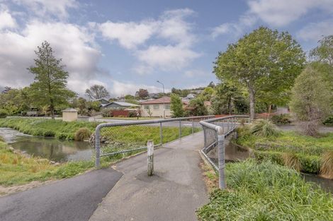 Photo of property in 121 Eastern Terrace, Beckenham, Christchurch, 8023