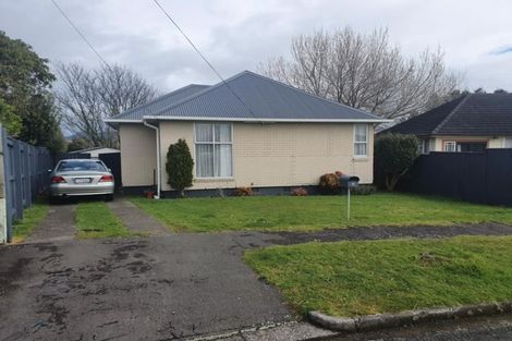 Photo of property in 11 Blackmore Street, Lynmouth, New Plymouth, 4310