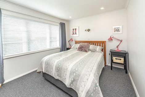 Photo of property in 4 Dickson Crescent, Saint Johns Hill, Whanganui, 4500