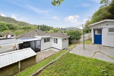Photo of property in 55 Hair Street, Wainuiomata, Lower Hutt, 5014