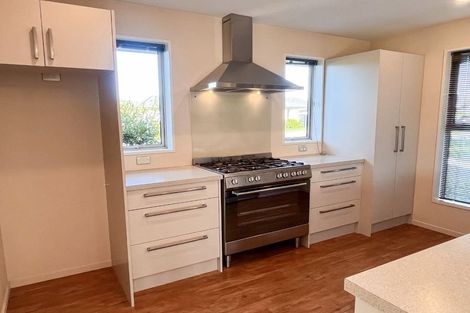 Photo of property in 50 Somerville Crescent, Aidanfield, Christchurch, 8025