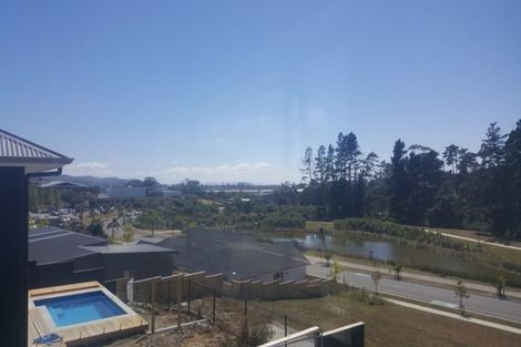 Photo of property in 150 Colonial Drive, Silverdale, 0932