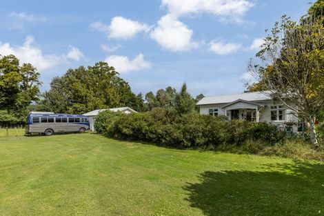 Photo of property in 208 Roslyn Road, Levin, 5510