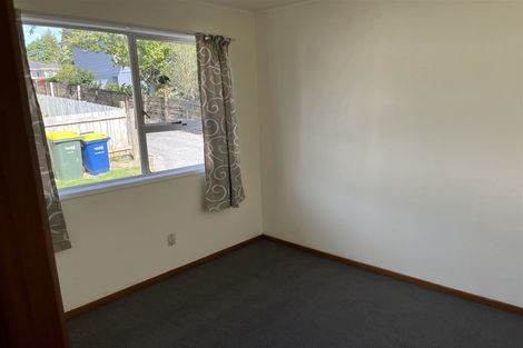 Photo of property in 59 Allington Road, Massey, Auckland, 0614
