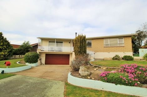 Photo of property in 7 Oakleigh Crescent, Oamaru North, Oamaru, 9400