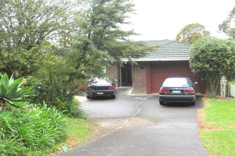 Photo of property in 535 Glenfield Road, Glenfield, Auckland, 0629