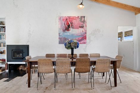 Photo of property in 236 Kiwitahi Road, Helensville, 0875