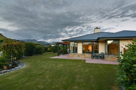 Photo of property in 12 Mavora Road, Lake Hayes, Queenstown, 9304