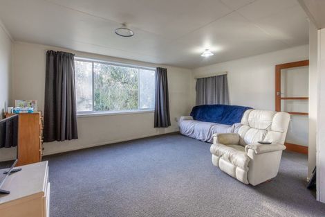Photo of property in 16 Nancy Street, Takapau, 4203