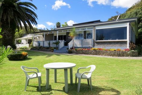 Photo of property in 1990 Long Bay Road, Coromandel, 3581