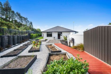 Photo of property in 99 Stoneridge Terrace, Whitford, Manurewa, 2576