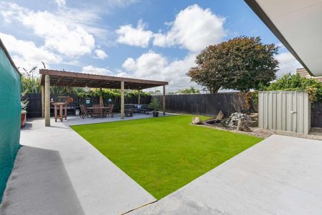 Photo of property in 30 John F Kennedy Drive, Milson, Palmerston North, 4414