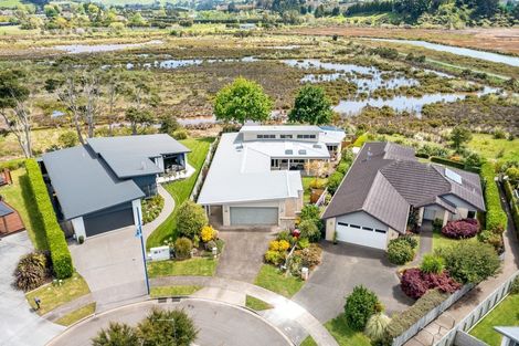 Photo of property in 21 Riverside Place, Katikati, 3129