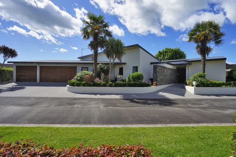 Photo of property in 21 Glen Cree Avenue, Rototuna, Hamilton, 3210