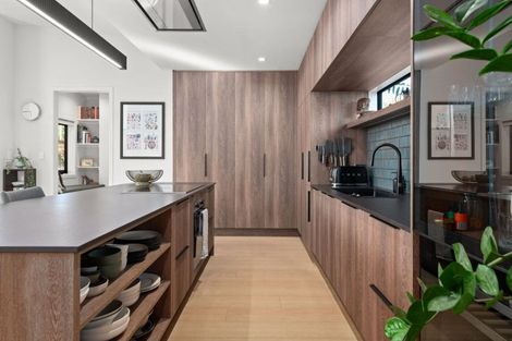 Photo of property in 30b Braid Road, St Andrews, Hamilton, 3200