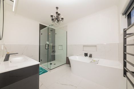 Photo of property in 34 Golf Vue Place, Castlecliff, Whanganui, 4501