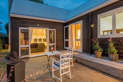 Photo of property in 11 River Glade, Waikanae, 5036