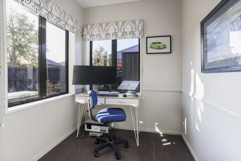 Photo of property in 6 Taiwhenua Street, Rangiora, 7400