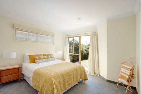 Photo of property in 52 Neeve Road, Taradale, Napier, 4112