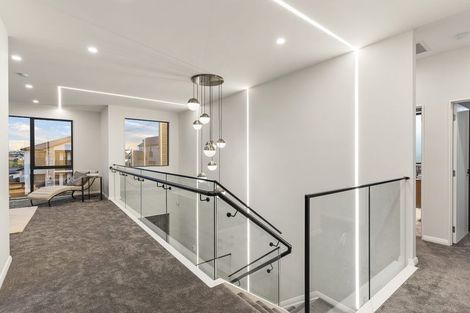 Photo of property in 8 Kumukumu Road, Long Bay, Auckland, 0630