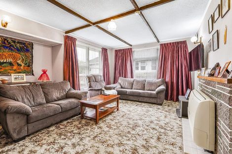 Photo of property in 22 Paul Crescent, Fairfield, Hamilton, 3214