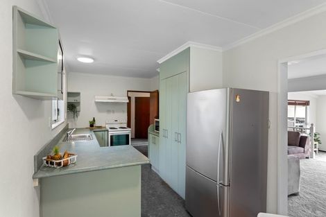 Photo of property in 6 Lindale Grove, Waikanae Beach, Waikanae, 5036